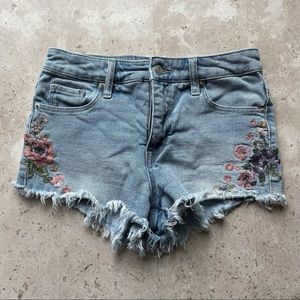 MOSSIMO SUPPLY CO. Jean Short